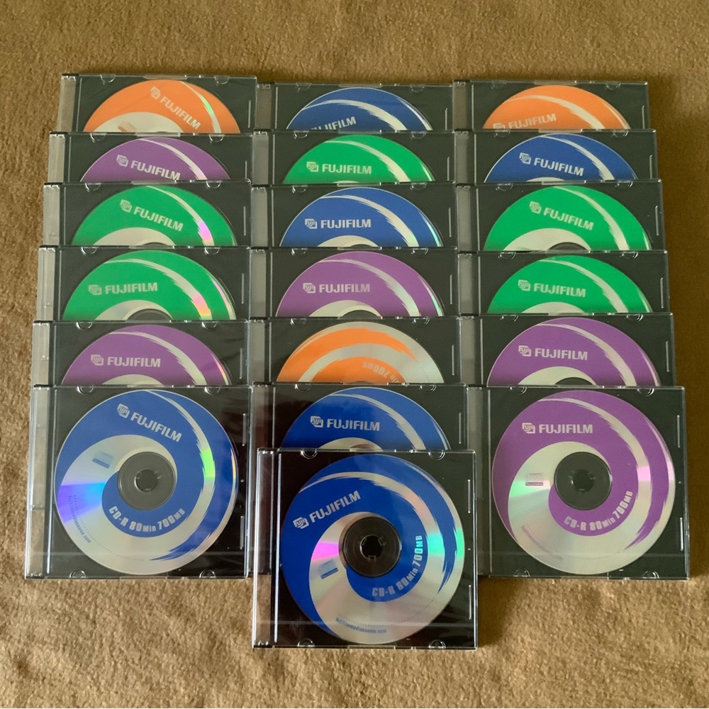 Fujifilm CD-R 80 minutes 700MB (19) NWOT Fuji